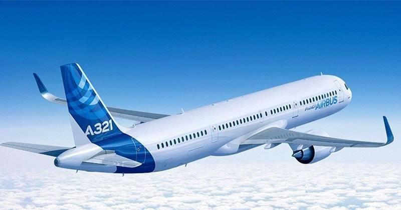 Máy bay Airbus A321