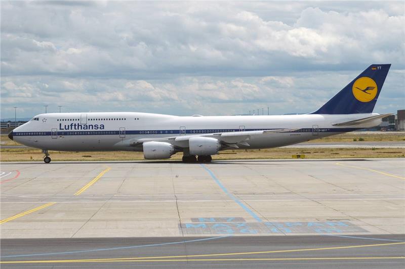 Boeing 747