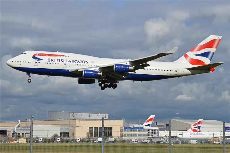 May bay Boeing 747-400