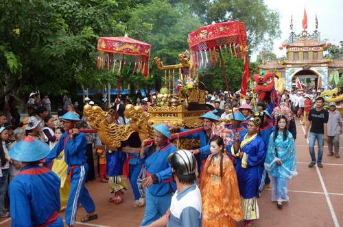 Dinh Thay Thim Festival in Binh Thuan Province