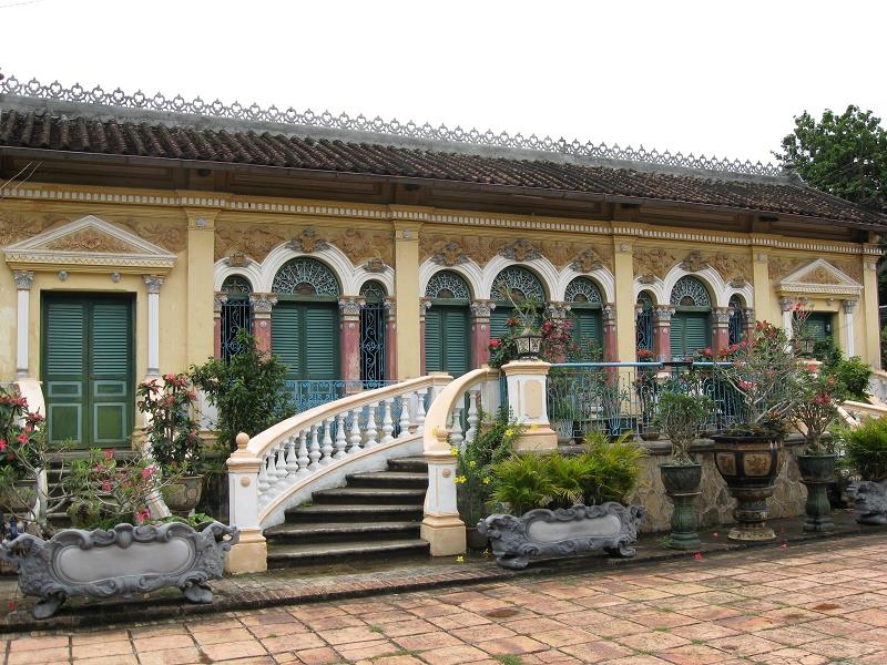 Facade of Binh Thuy ancient house