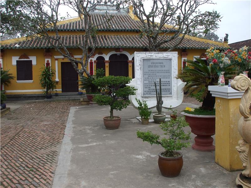 Binh Thuy Ancient House in Long Tuyen Village