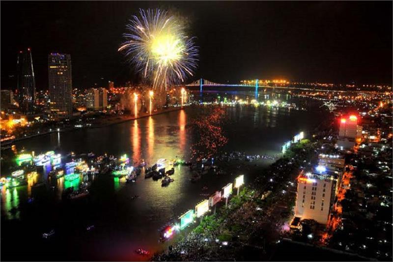 Da Nang International Fireworks Competition 2015 - Opening night