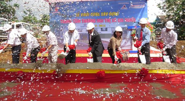 The groundbreaking ceremony of Gia Nghia Commercial Center