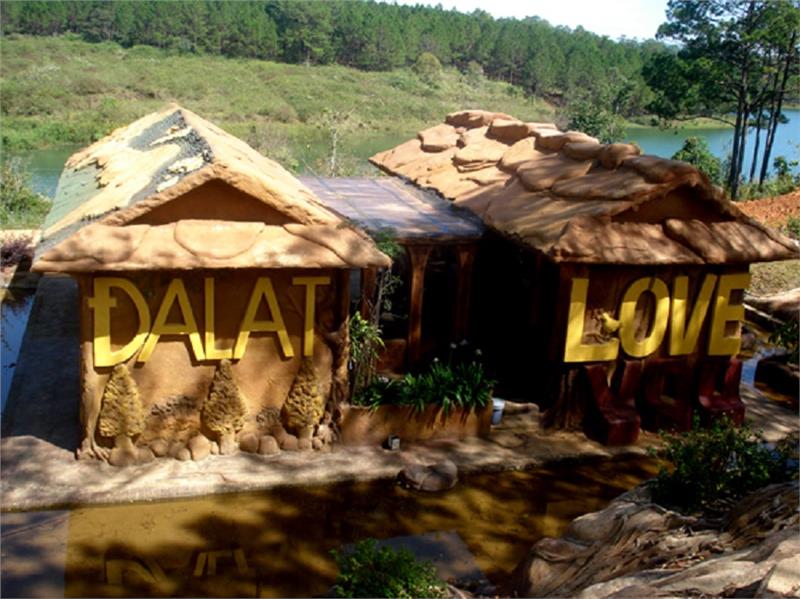 Clay House in Dalat Star Tourist Area
