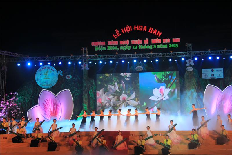 Hoa Ban Festival 2015