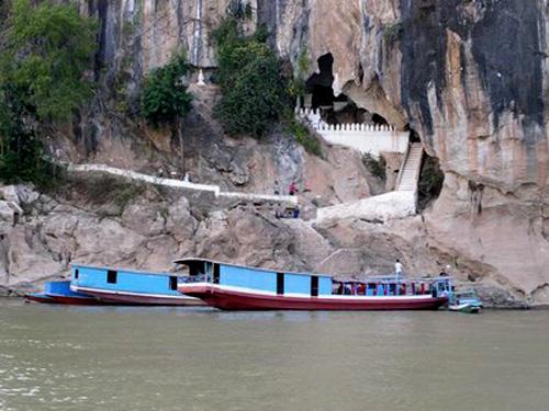 Hang động Pak Ou Hang động Pak Ou