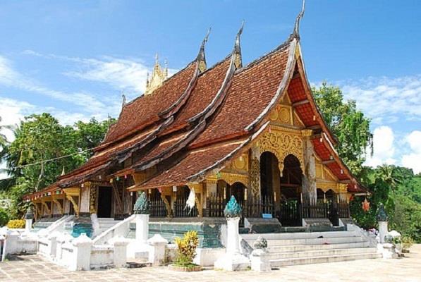 Cheap flight from Vientiane to Luang Prabang