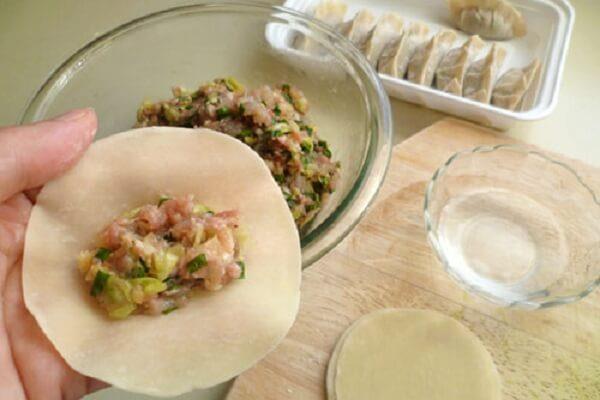 Làm nhân bánh Làm nhân bánh