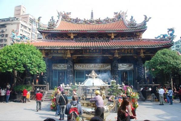 Longshan temple 