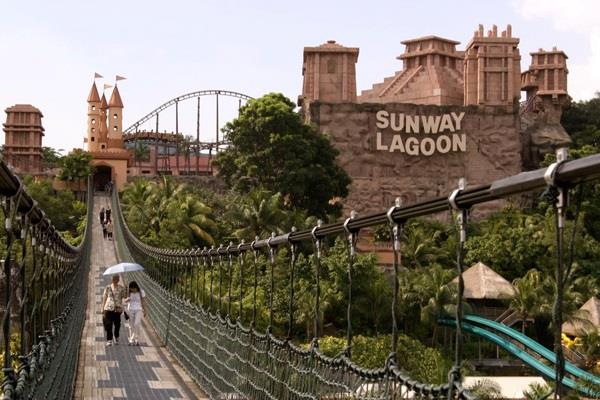 Sunway Lagoon Theme Park 