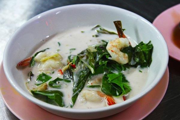 Pak Miang Tom Kati Koong Sot