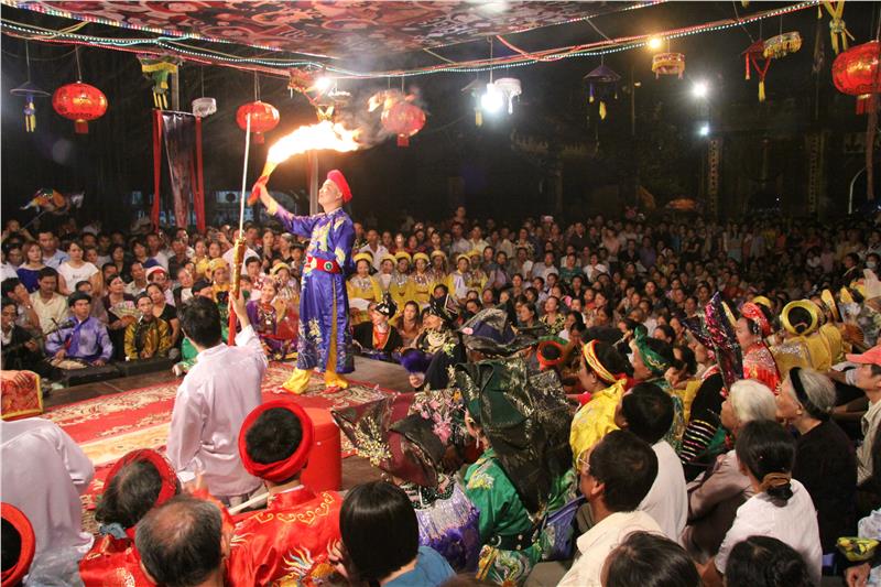 Activity in Kiep Bac Temple Festival