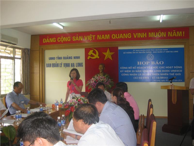 Ms. Pham Thuy Duon speaks at press conference