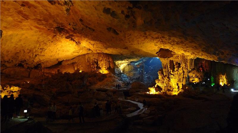 Stunning stalagmites at Sung Sot Cave, Halong Bay