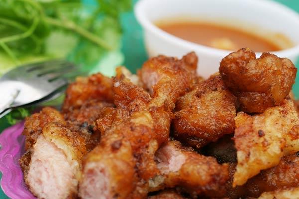 Grilled or fried fermented pork roll