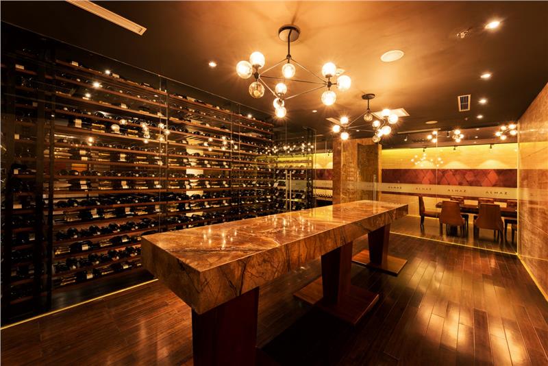 Amber Wine Lounge in Almaz Vinhomes Riverside