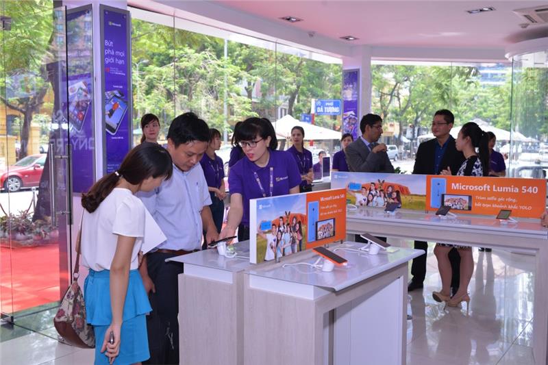 Vietnamese consumers and Microsoft products