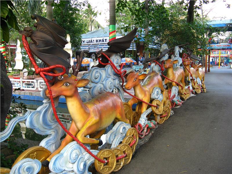 Suoi Tien Amusement Park - Ho Chi Minh City