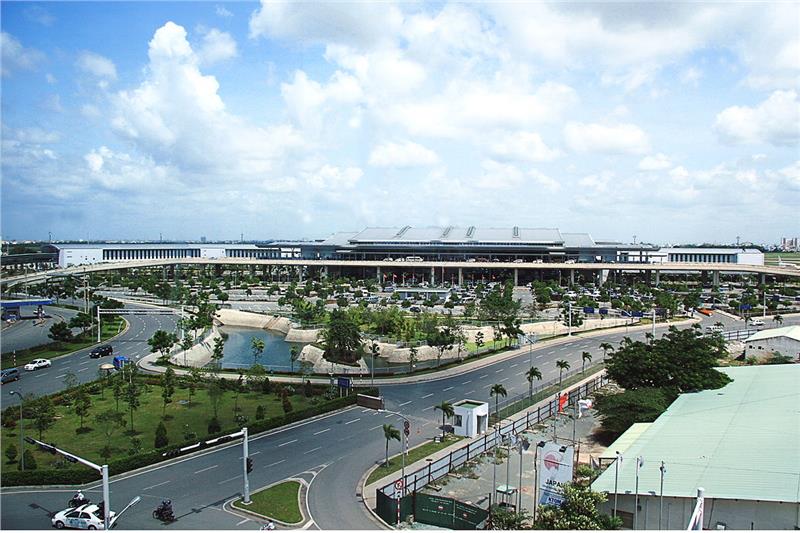 Tan Son Nhat international airport 