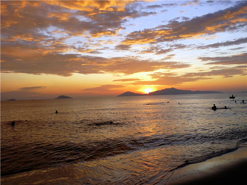 Cua Dai beach at dawn