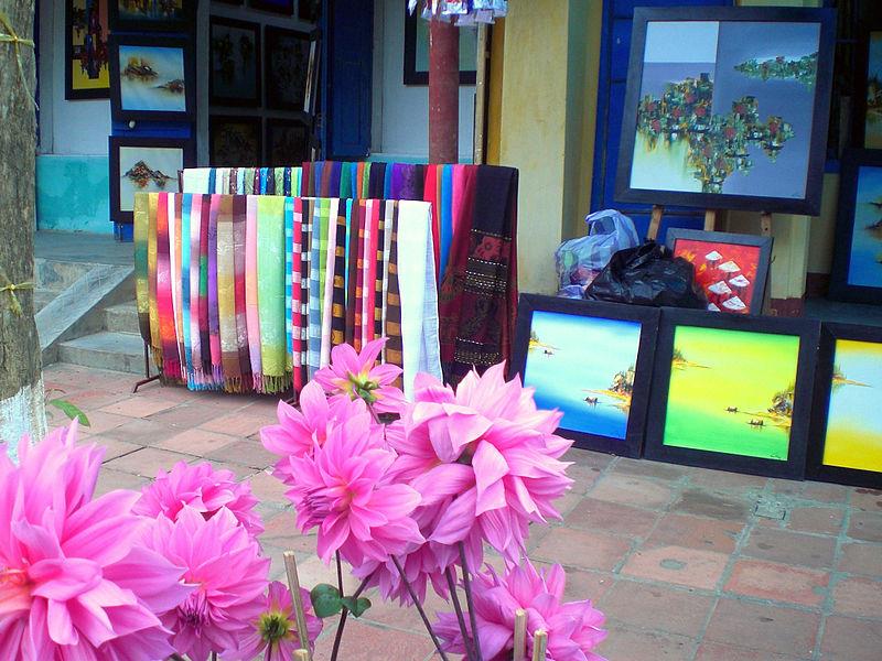 Silk shop in Hoi An Silk Village
