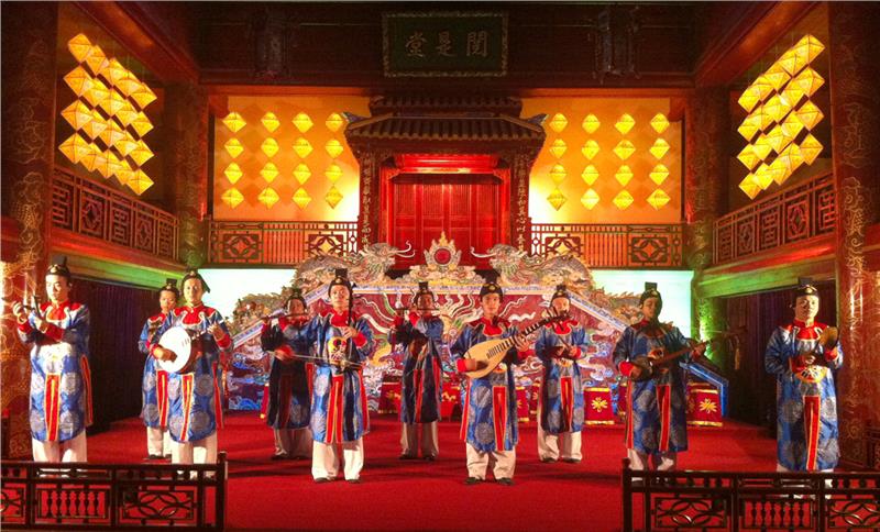 Hue royal court music performance in Duyet Thi Duong Theater