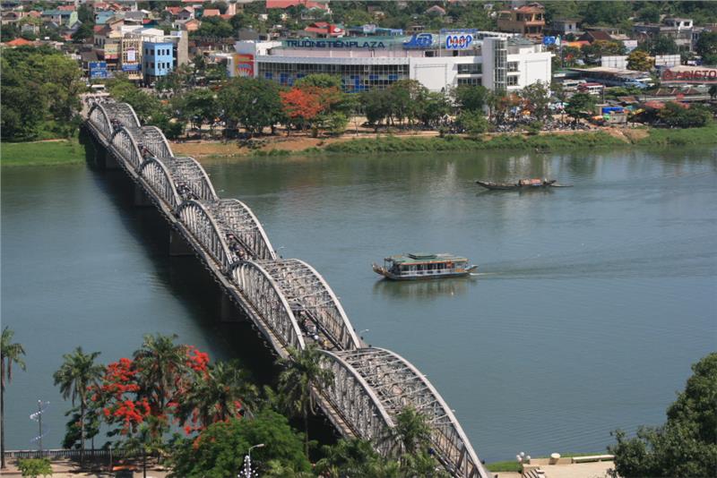 Truong Tien Bridge in Hue