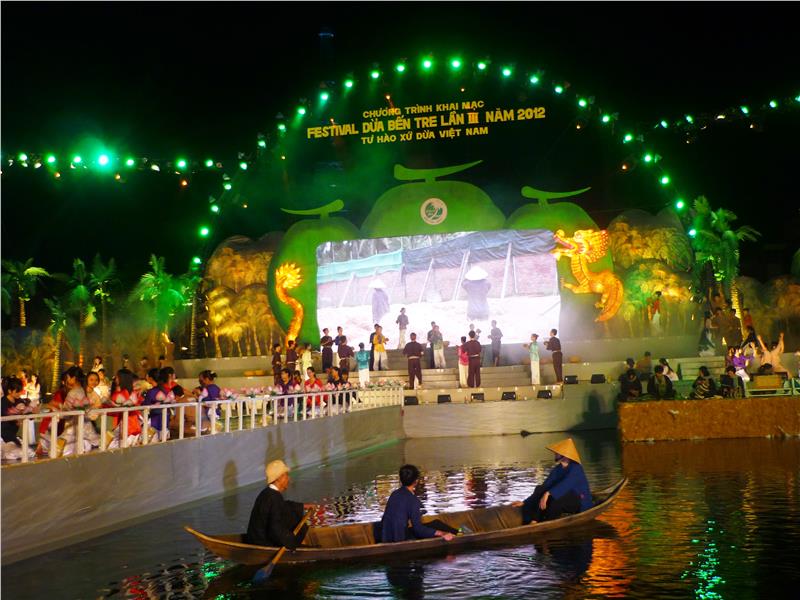Ben Tre Coconut Festival 2015 brings cultural activities