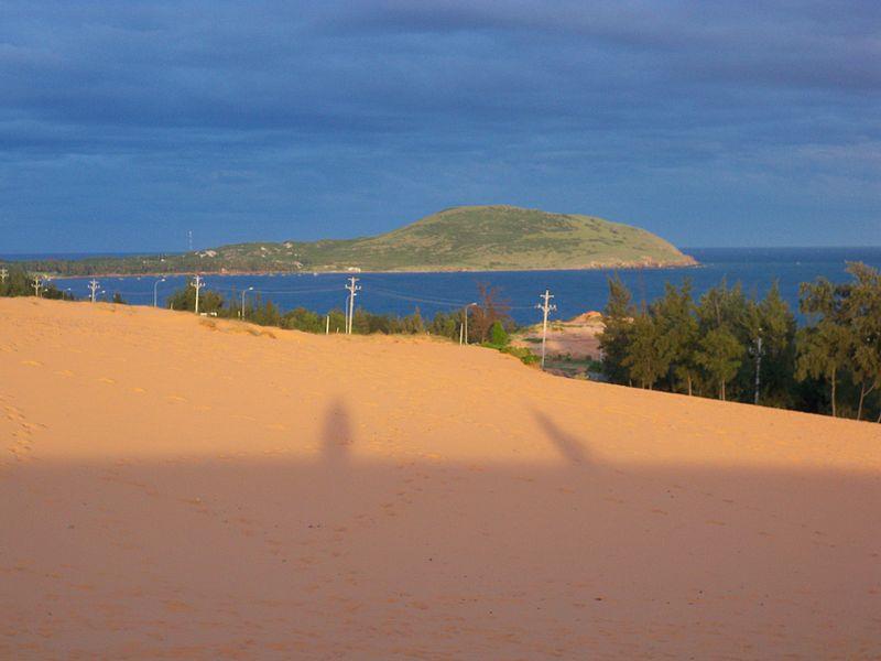 Hon Rom Island view from Sand Dunes
