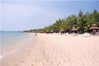 Bai Khem Beach
