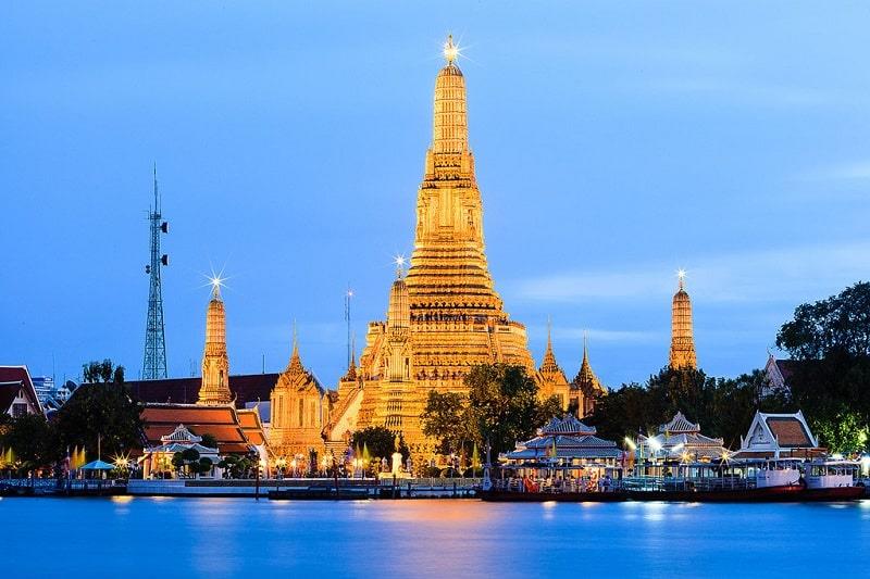 Đền Wat Arun ở Băng Cốc