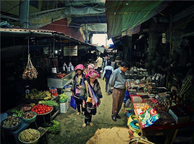 Market in Sapa