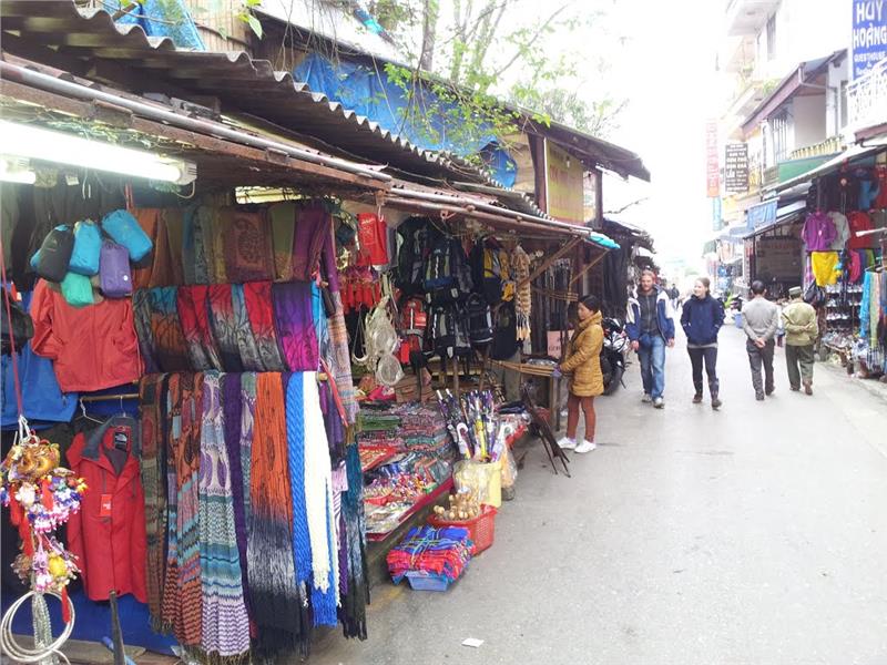 Explore Sapa Market