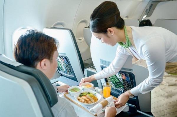 Suất ăn được phục vụ bởi hãng máy bay Bamboo Airways có tốt không?