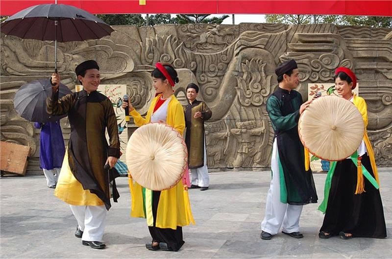 Vietnam people in traditional costume