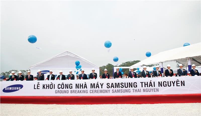 Sam Sung opens new factory in Vietnam