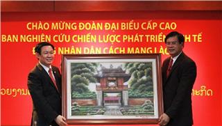 Lao - Vietnam economy development research cooperation