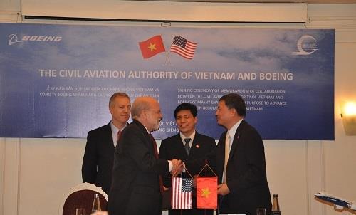 Vietnam - US direct flights hoped to open at the end of 2015