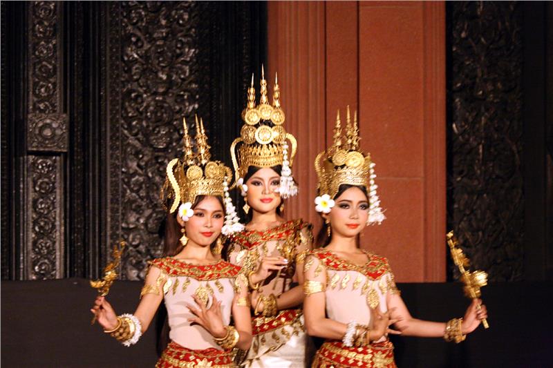 Khmer Festival of Culture, Sports and Tourism 2014 opens
