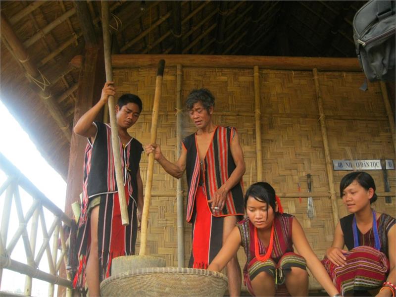 Brau ethnic people in Central Highlands