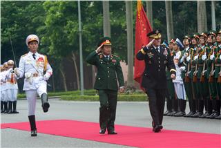 Gen Martin Dempsey visited Vietnam