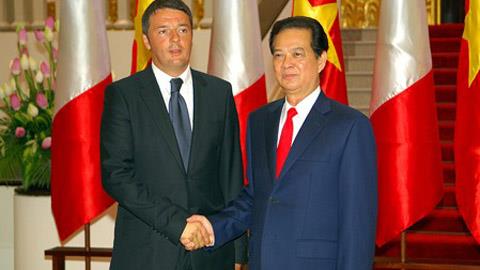 The two Prime Ministers of Vietnam and Italy