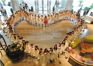 Honeymoon and Wedding Perfect Exhibition 2014 in Hanoi