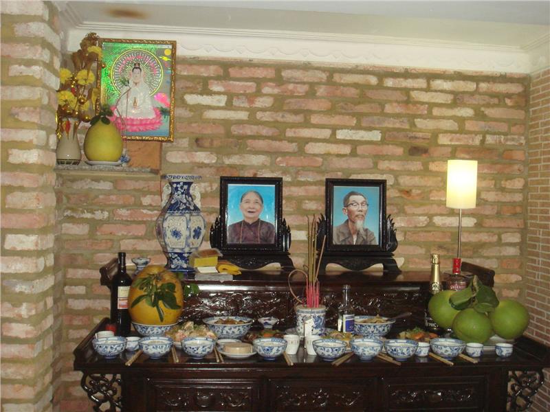 Vietnamese Ancestors Altar