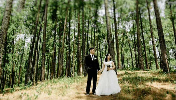Chụp ảnh cưới Đà Nẵng: Hãy tìm hiểu về những khung cảnh đẹp nhất để chụp ảnh cưới tại Đà Nẵng. Đây là cơ hội để tạo ra những bức ảnh đẹp lưu giữ những kỷ niệm đáng nhớ của ngày cưới của bạn.